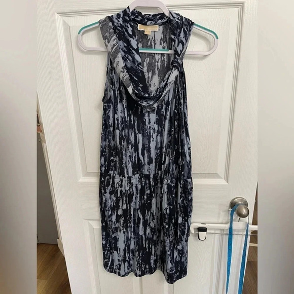 Michael Kors Women's Scoop Cowl Neck Belted Sleeveless Dress Size Medium Blue - Picture 3 of 8